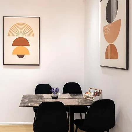 Golden Corner 3 - Sweet Escape Apartmán